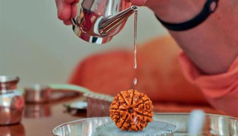 The Benefits of Rudraksha.